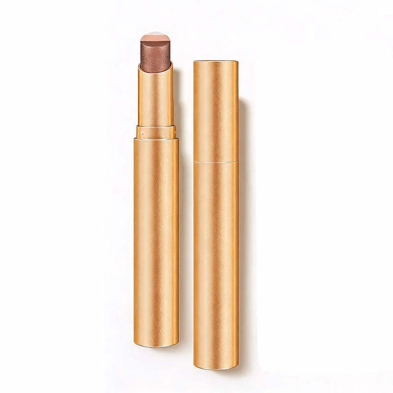 Close-up of the three-tone eyeshadow stick bullet showing its gradient