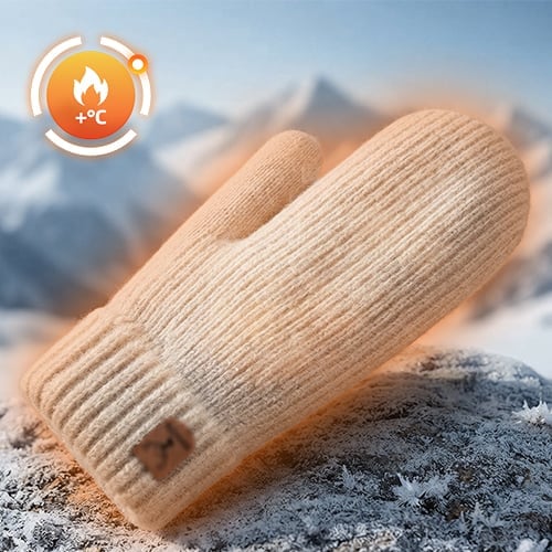 Winter fleece-lined mittens outdoor detail
