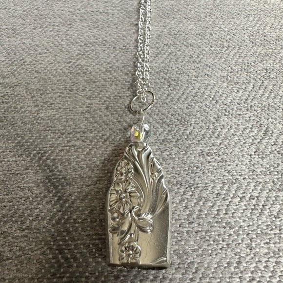 Fairy Bell Necklace - Picture 4 of 7